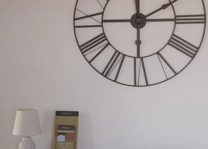 לינה וארוחת בוקר Valleluna 3*